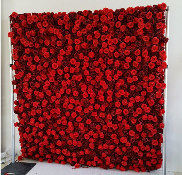 Mur végétal de roses rouge et bordeaux