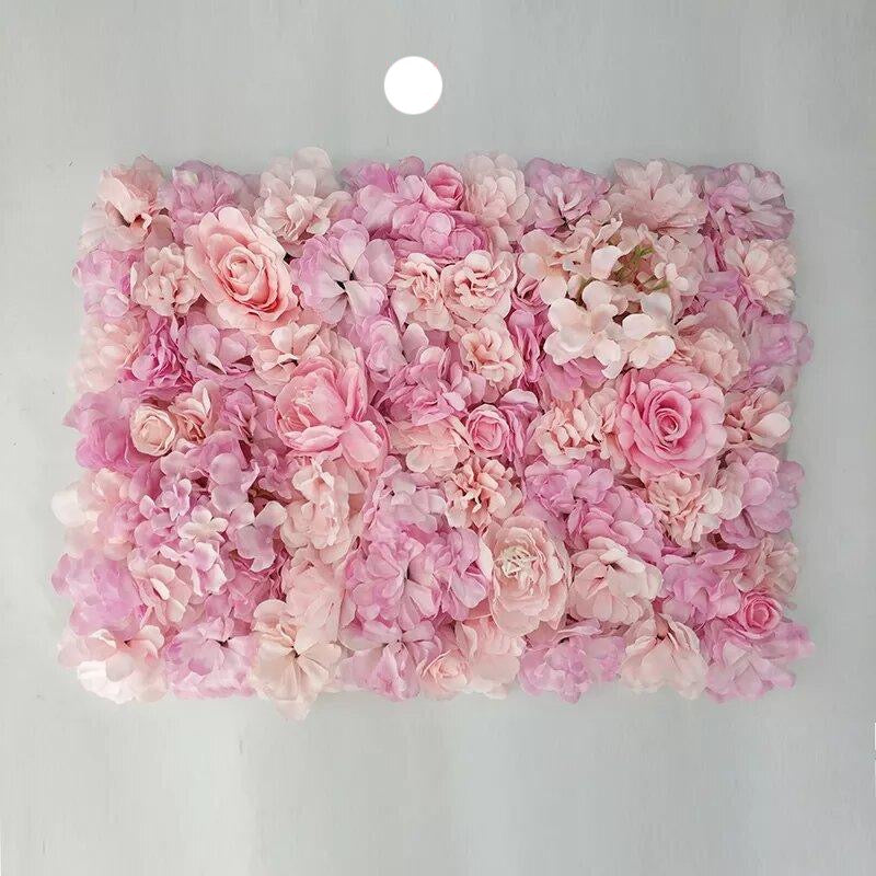 Mur végétal de fleurs roses framboise